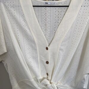 Zara Cream Eyelet Button-Front Blouse
